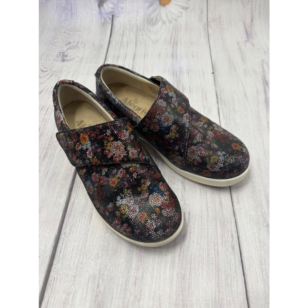 Women's Alegria TRAQ QIN 689 floral Shoes Size 6 (36) Black Multi-color